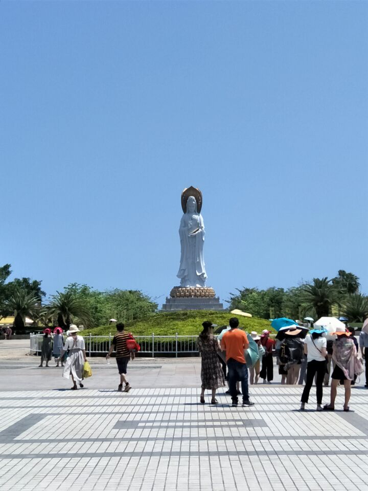 【邂逅海南】觀覽山海園林，游樂(lè)熱帶雨林，體驗(yàn)海島風(fēng)情 6 日觀光之旅（三亞往返）